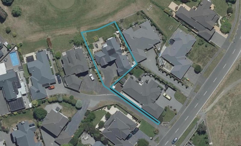 67 Waitikiri Drive, Parklands, Christchurch - Carousel 1