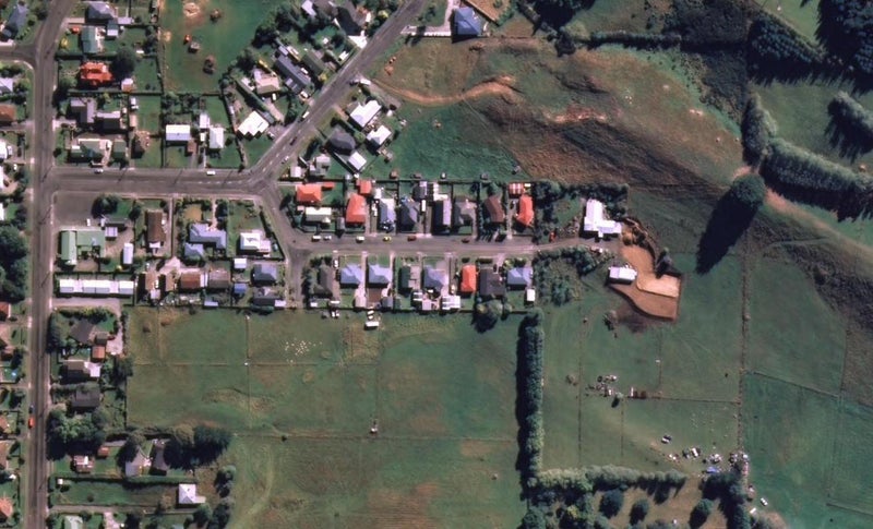 74 Walker Crescent, East Gore, Gore - Carousel 1