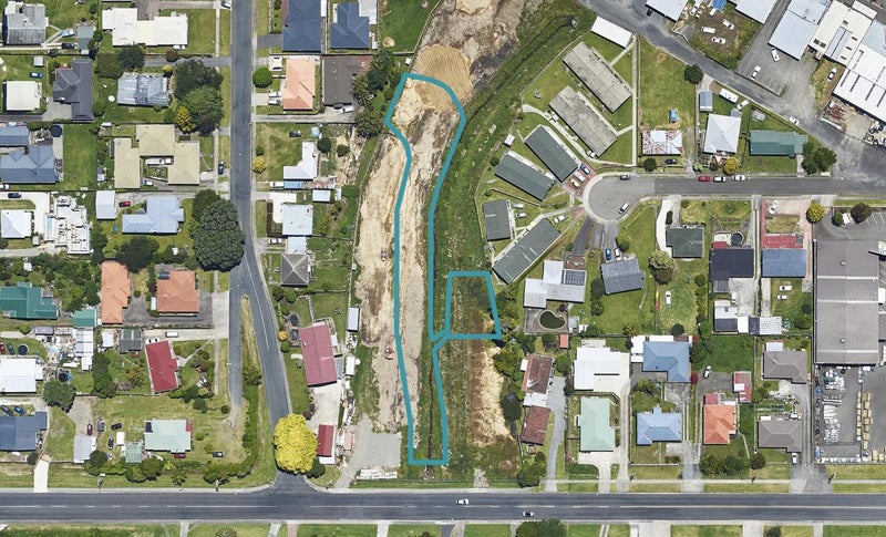 8 Queen Palms Road, Te Puke, Te Puke - Carousel 1