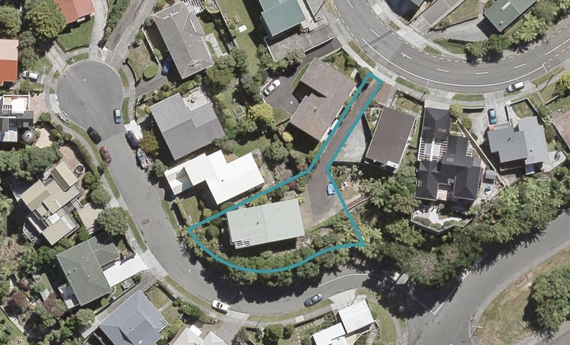 46 Mulberry Street, Maungaraki, Lower Hutt - Carousel 1
