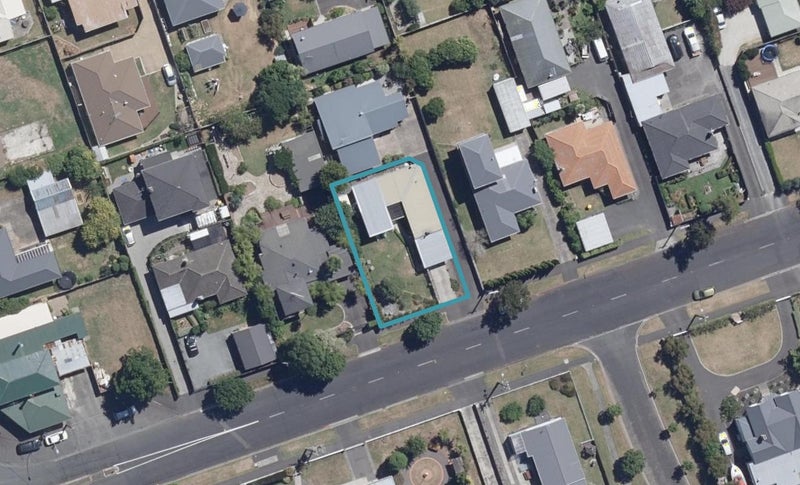67 East Street, Enderley, Hamilton - Carousel 1