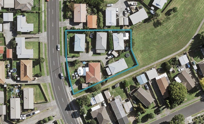 1/106 Shifnal Drive, Randwick Park, Auckland - Carousel 1