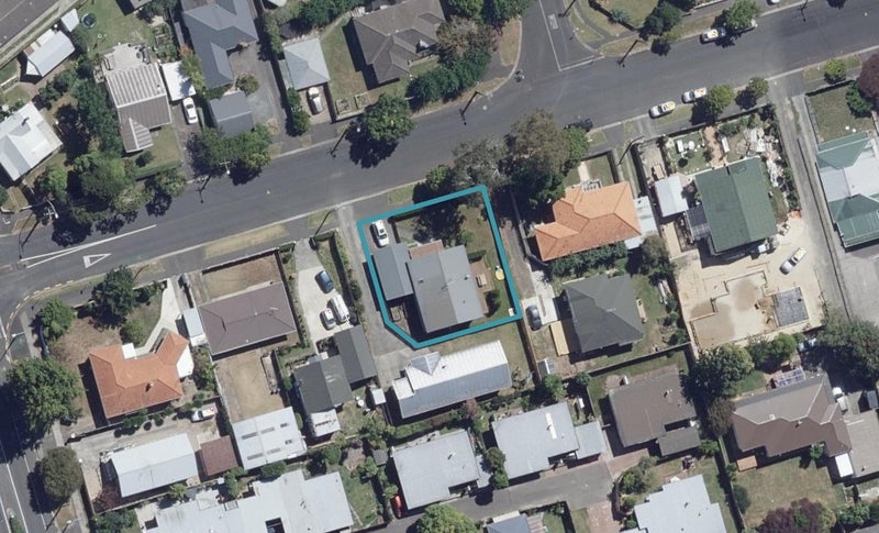 92A Cook Street, Hamilton East, Hamilton - Carousel 1