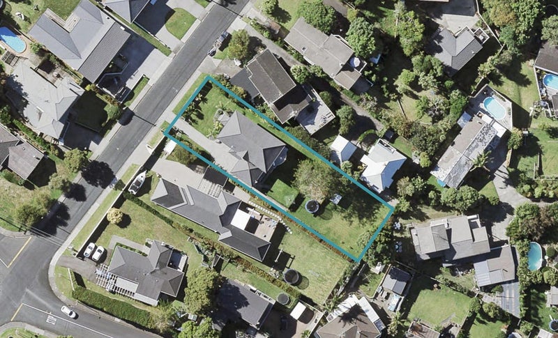 56 Alexander Street, Cockle Bay, Auckland - Carousel 1