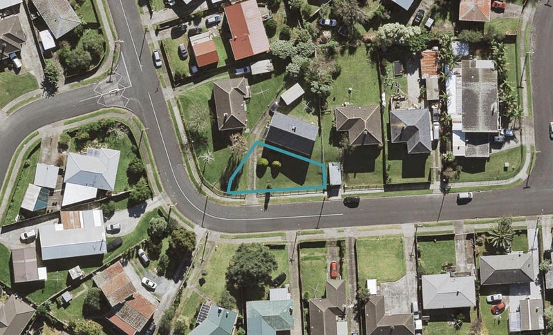 18 Plumley Crescent, Mangere, Auckland - Carousel 1