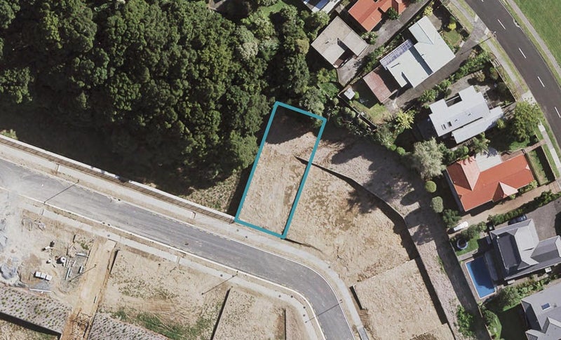36 Matairangi Avenue, Totara Heights, Auckland - Carousel 1