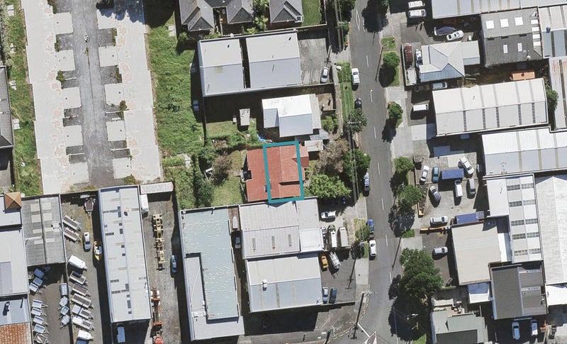 56B Galway Street, Onehunga, Auckland - Carousel 1