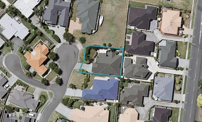 10 Park Lane, Greenmeadows, Napier - Carousel 1