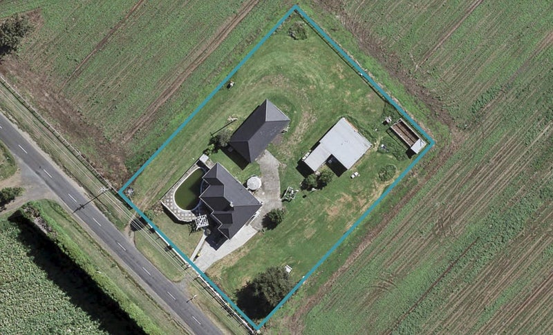 424 Glenbrook Beach Road, Waiuku - Carousel 1