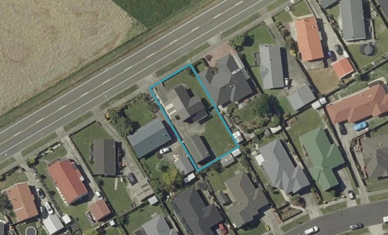 132 Kelvin Grove Road, Kelvin Grove, Palmerston North - Carousel 1