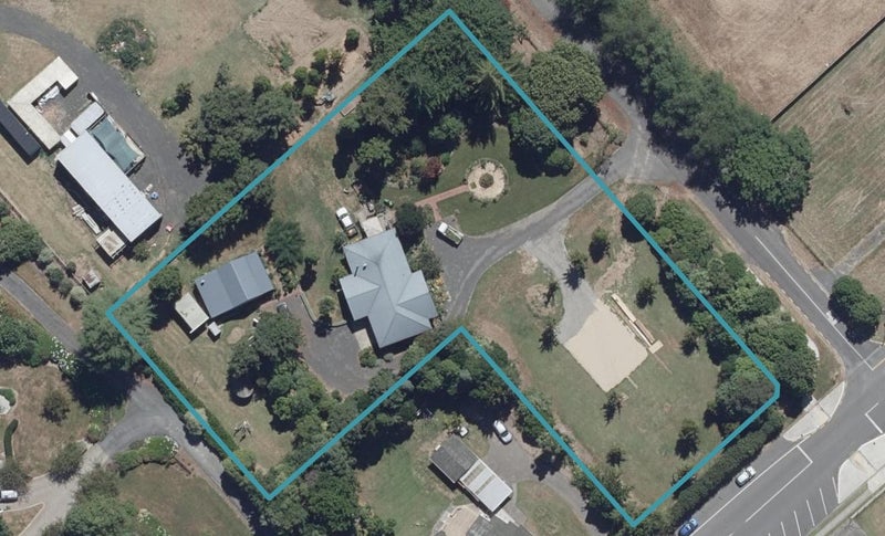 7 Koppens Road, Tamahere, Hamilton - Carousel 1