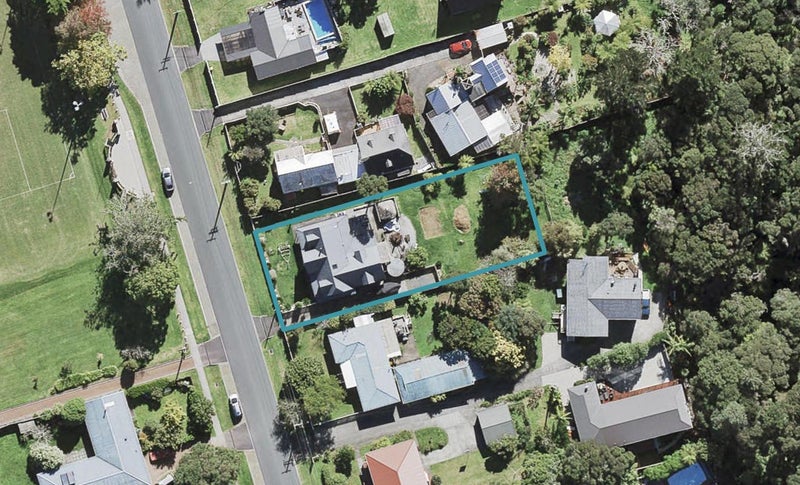 13 Roland Road, Greenhithe, Auckland - Carousel 1