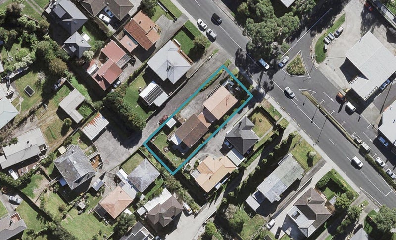 2/42 Chartwell Avenue, Glenfield, Auckland - Carousel 1