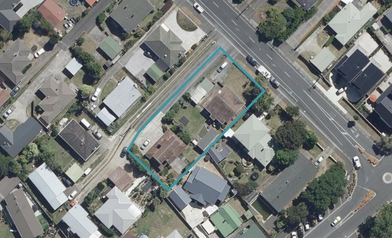 5 Garnett Avenue, Forest Lake, Hamilton - Carousel 1