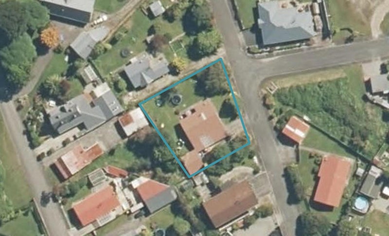17 Dents Road, Kaniere, Hokitika - Carousel 1