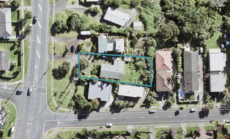 749 East Coast Road, Browns Bay, Auckland - Carousel 1