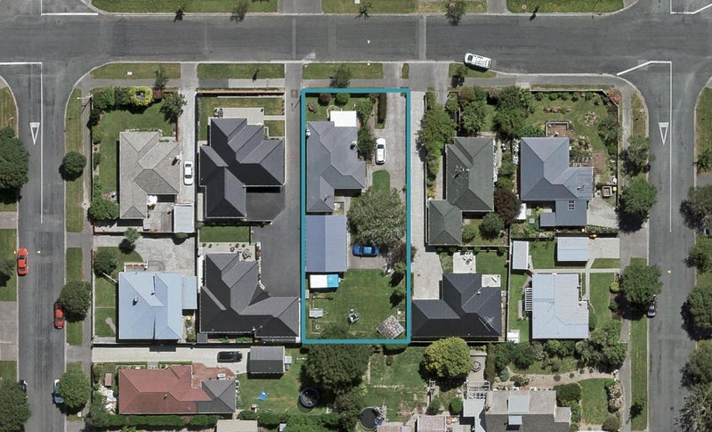 239 George Street, Waverley, Invercargill - Carousel 1