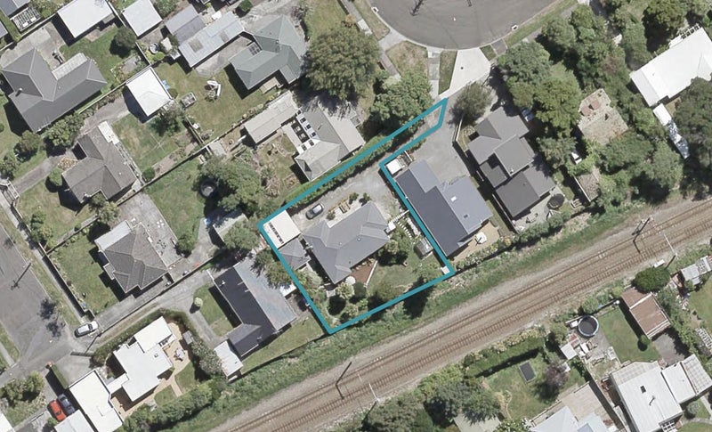 10 York Avenue, Heretaunga, Upper Hutt - Carousel 1
