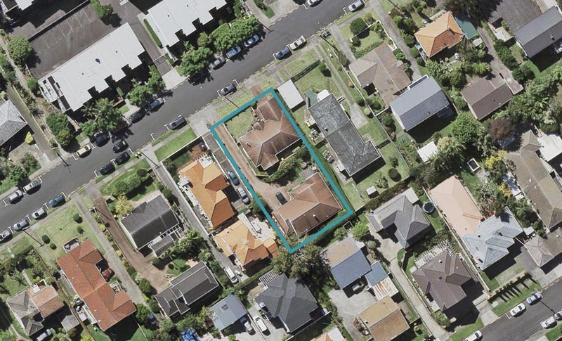 1/32 Byron Avenue, Takapuna, Auckland - Carousel 1