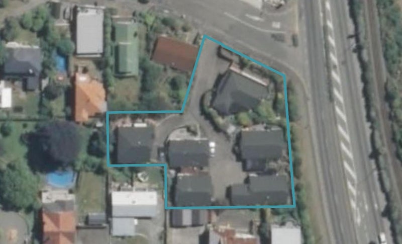 2/4 Beverley Road, Maori Hill, Timaru - Carousel 1