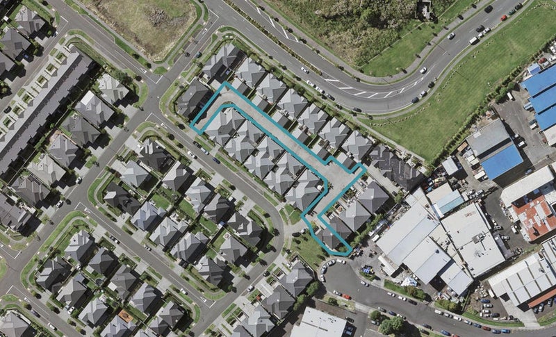 34 Tauoma Crescent, Stonefields, Auckland - Carousel 1