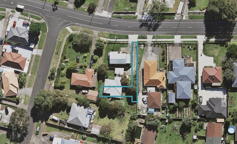16E Pah Road, Papatoetoe, Auckland - Carousel 1