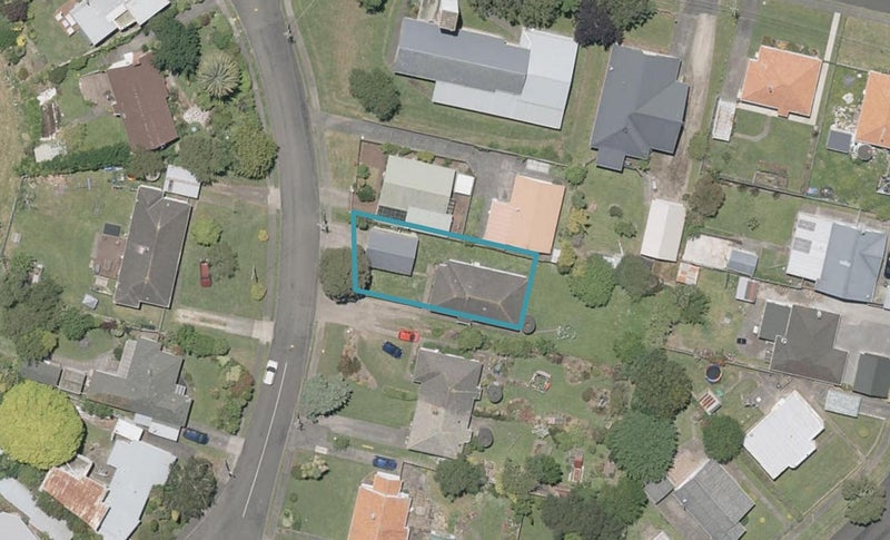 3 Hutchison Crescent, Durie Hill, Whanganui - Carousel 1