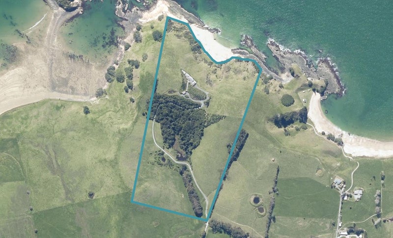 4162 State Highway 10, Taipa, Kaitaia - Carousel 1