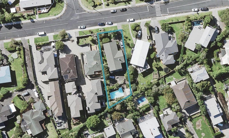 6 Sunrise Avenue, Mairangi Bay, Auckland - Carousel 1
