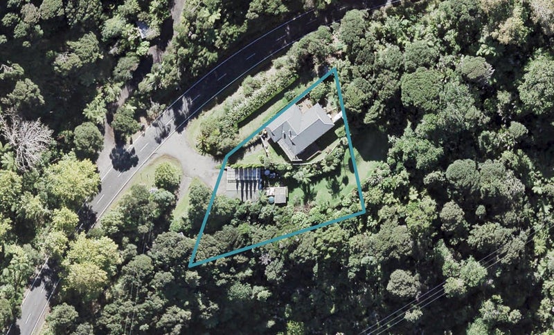 1001 Huia Road, Huia, Auckland - Carousel 1
