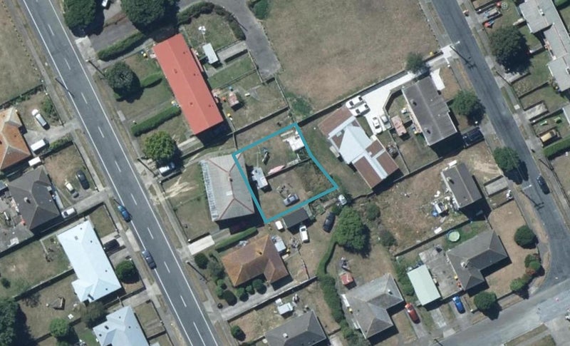 16 Castor Crescent, Cannons Creek, Porirua - Carousel 1