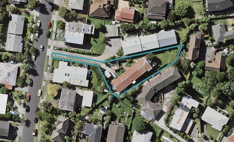 2/8 Thatcher Street, Mission Bay, Auckland - Carousel 1