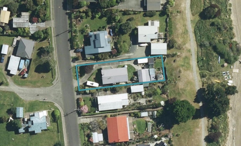 83 Trewavas Street, Motueka - Carousel 1