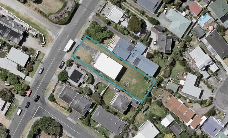 100 Manly Street, Paraparaumu Beach, Paraparaumu - Carousel 1