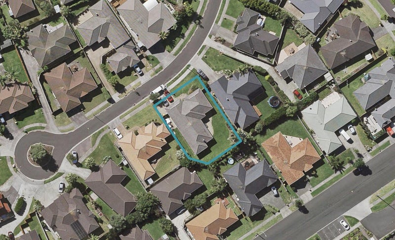 10 Ballydonegan Rise, East Tamaki, Auckland - Carousel 1