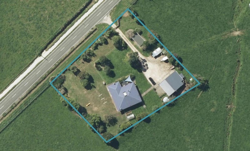 718 Abel Tasman Drive, Takaka - Carousel 1