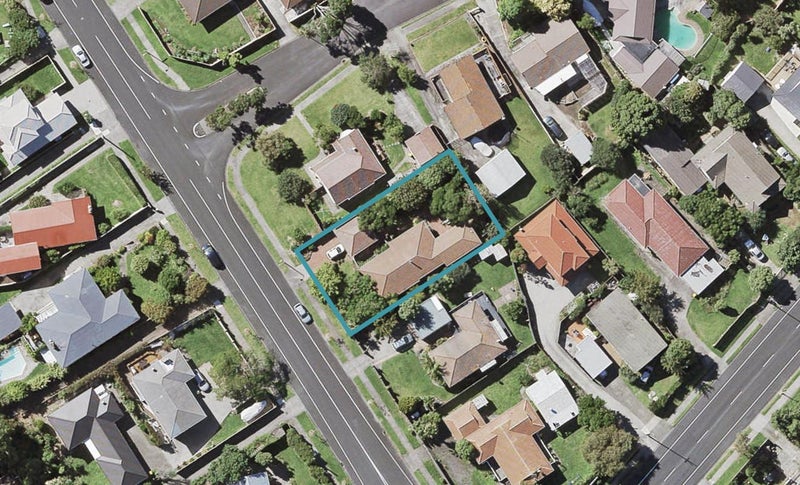 5 Cherry Road, Bucklands Beach, Auckland - Carousel 1