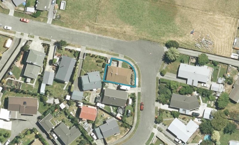 22 Shirtliff Street, Riversdale, Blenheim - Carousel 1