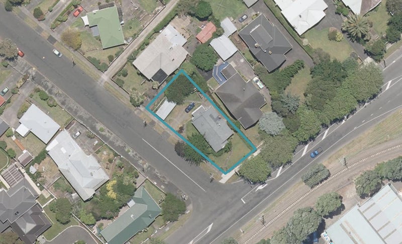 132 Heads Road, Gonville, Whanganui - Carousel 1