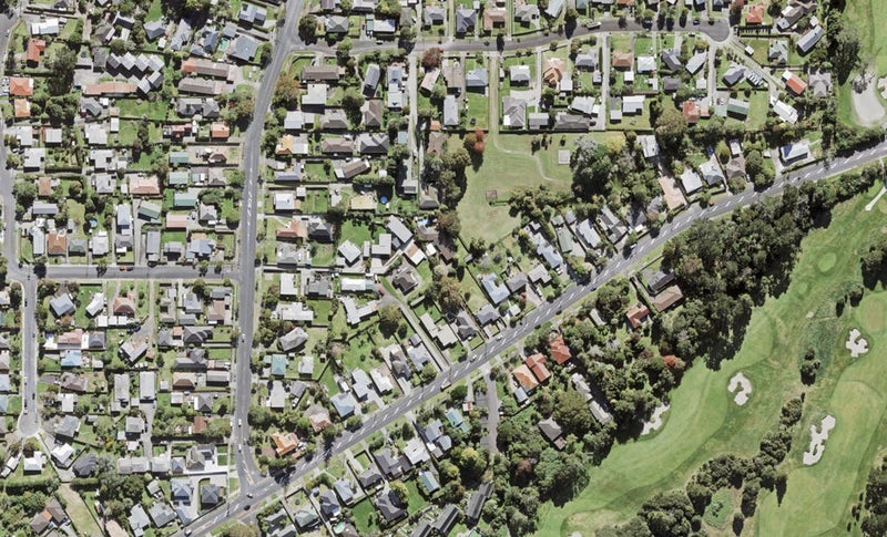 35 Golf Road, New Lynn, Auckland - Carousel 1