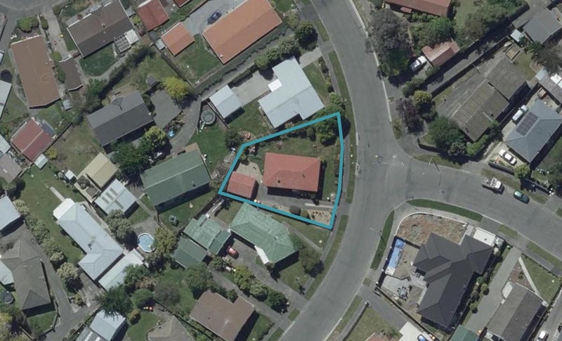 35 Orrick Crescent, Avondale, Christchurch - Carousel 1