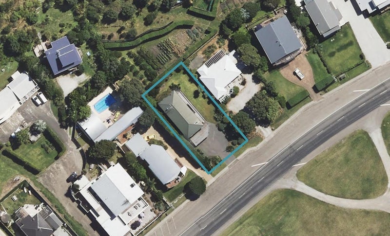 65 Moana Road, Okitū, Gisborne - Carousel 1