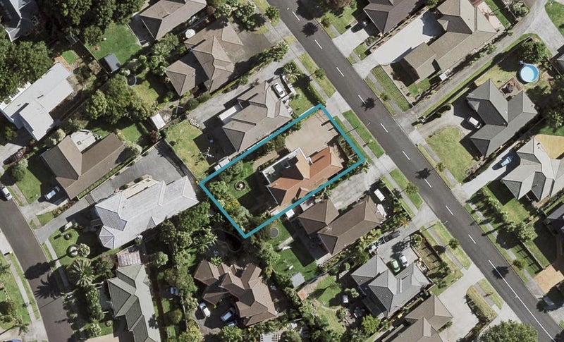 40 Wairere Road, The Gardens, Auckland - Carousel 1