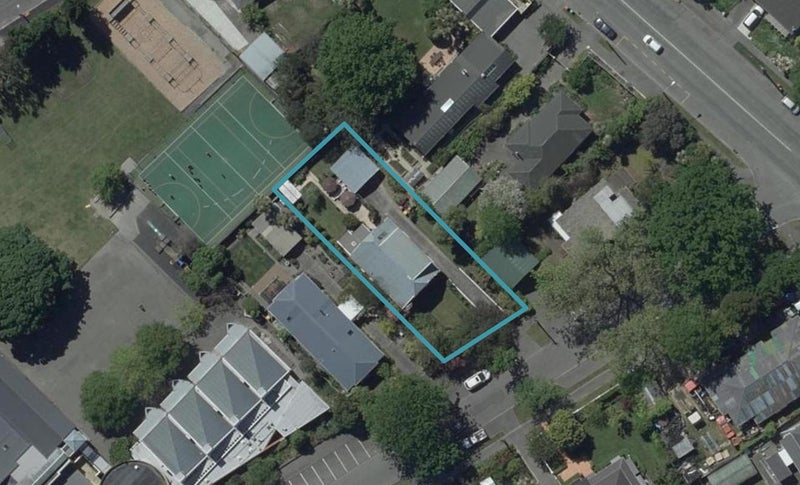 45 Cholmondeley Avenue, Opawa, Christchurch - Carousel 1