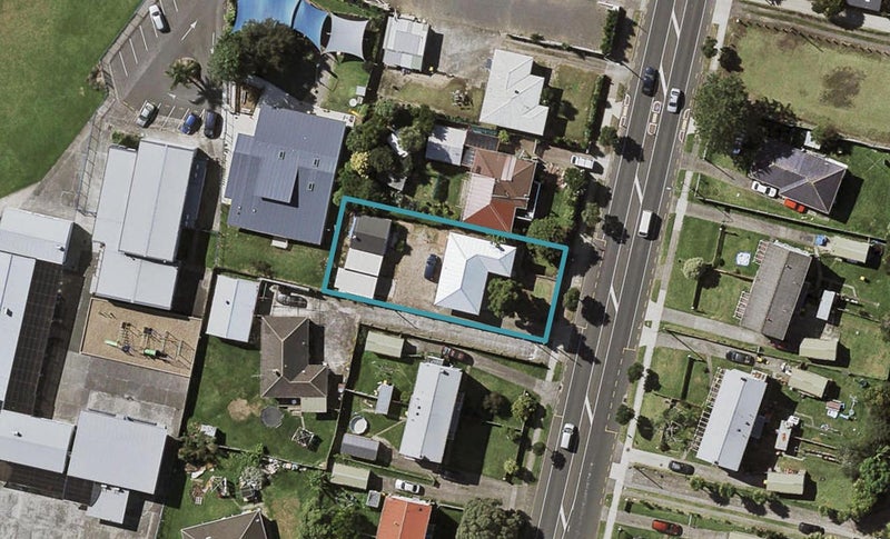 98 Preston Road, Otara, Auckland - Carousel 1