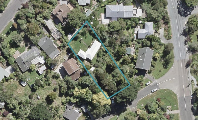 4 Winchester Avenue, Pinehaven, Upper Hutt - Carousel 1
