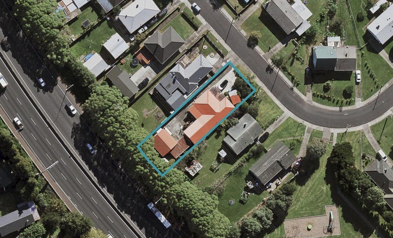 14 Harwood Crescent, Otara, Auckland - Carousel 1