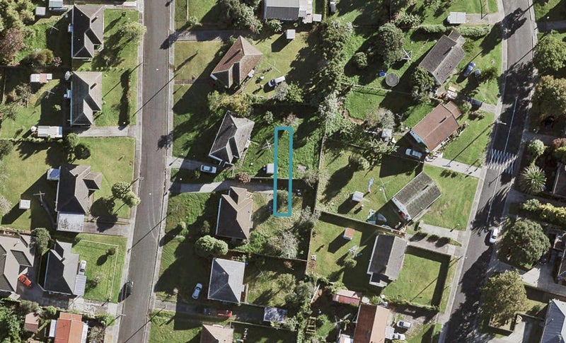 5 Kakaho Road, MOUNT ROSKILL - Carousel 1