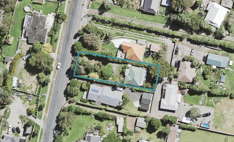 11 Township Road, Waitakere, Auckland - Carousel 1