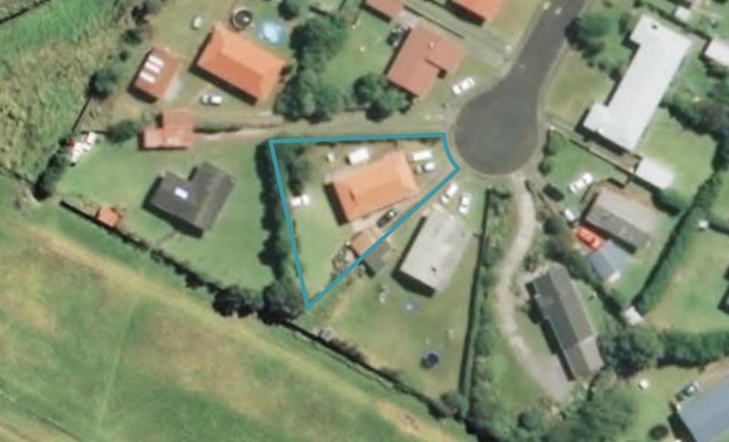 13 Hughson Place, Opunake - Carousel 1